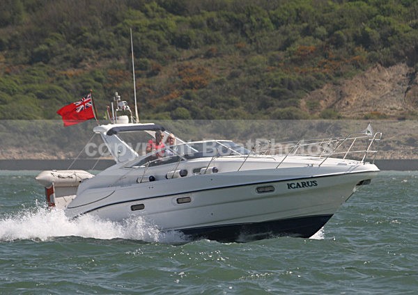 110422 ICARUS IMG_3774 - Motorboats - Open