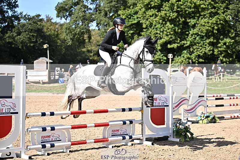 260906A-110149-03250 - Cls 16 British Novice