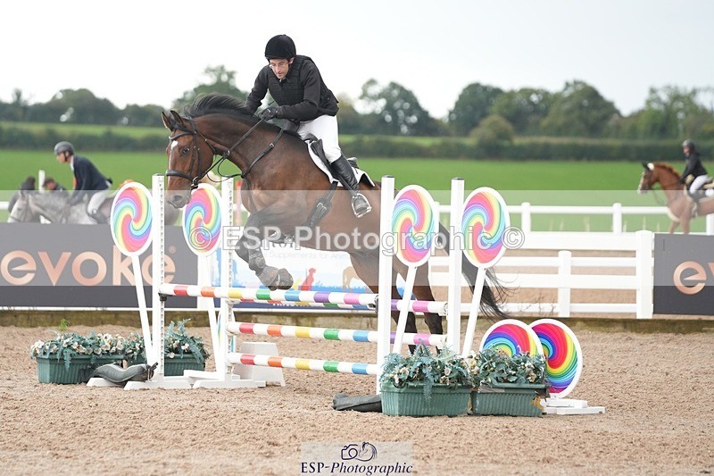 250911-122940-01237 - Cls 11 85cm Amateur Champ