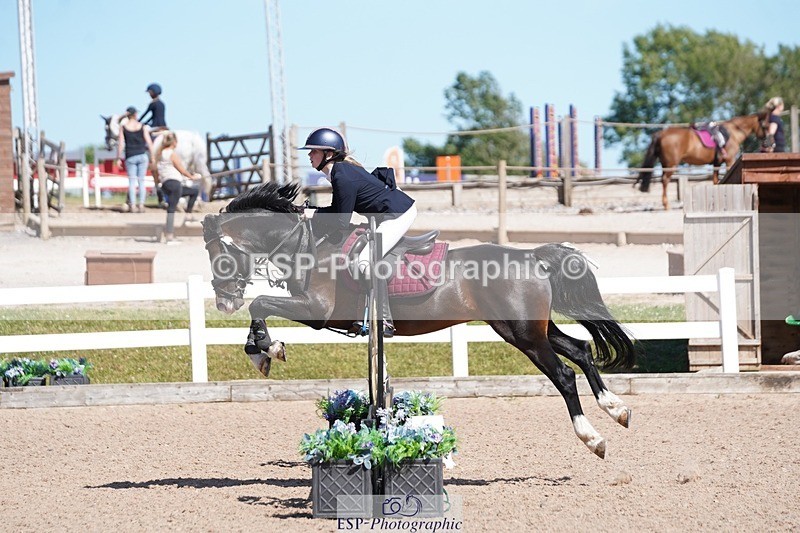 250627-160114-00009 - Cls 2 Pony Intro 80cm