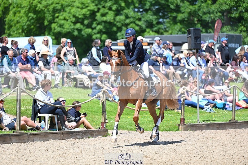 240525-125432-15109 - 411-NEFFECT_S-Kat_Raybould