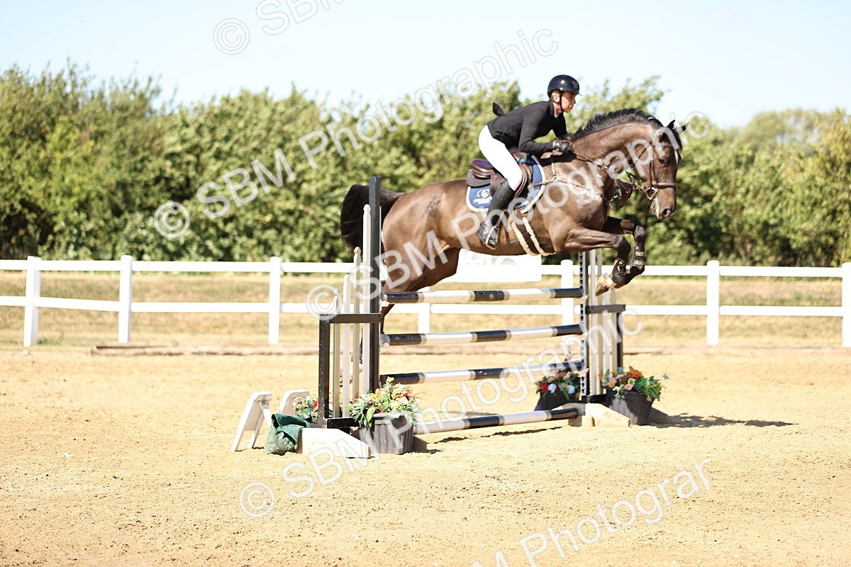SBM_015487 - Class 16 - Senior foxhunter - 1.20m Open