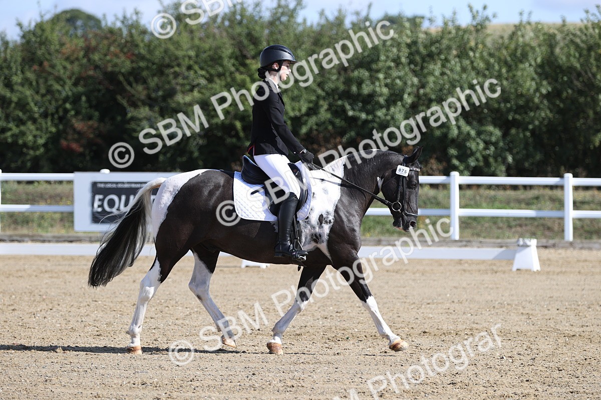 SBM_001143 - Class 2 - Intro 4 Champs - 9.44-10.38