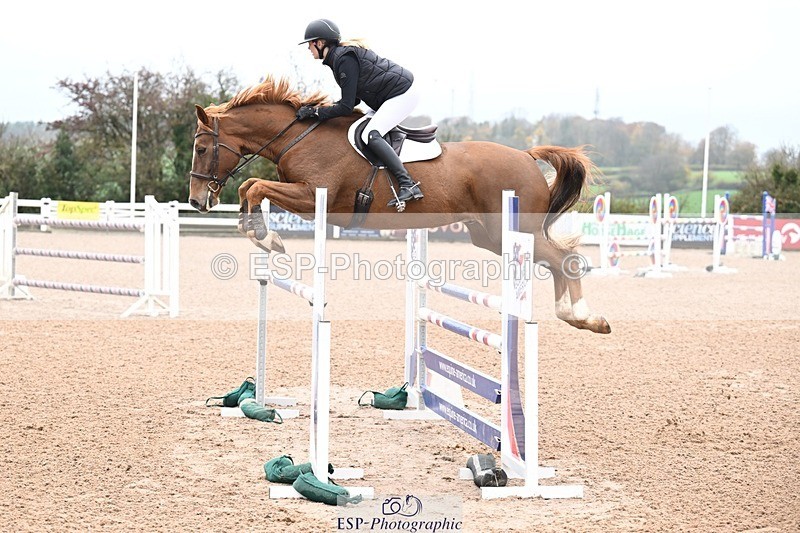 251105-141948-00844 - Cls 06 Fox & 1.20m