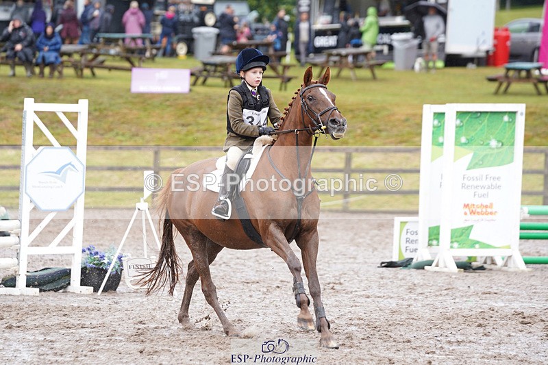 240824X-100944-22673 - 70cm Round 1 9.30 to 11.10