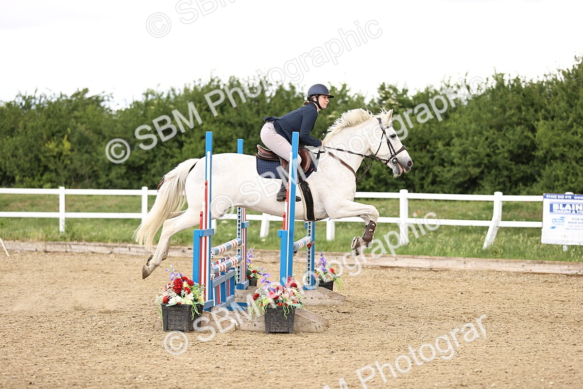 SBM_006090 - Class 16 - Senior British Novice - 90cm