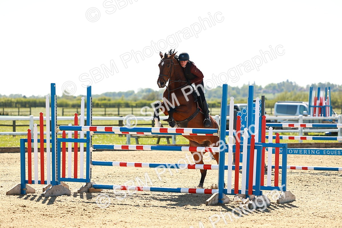 SBM_001894 - Class 5 - Senior Foxhunter - 1.20m