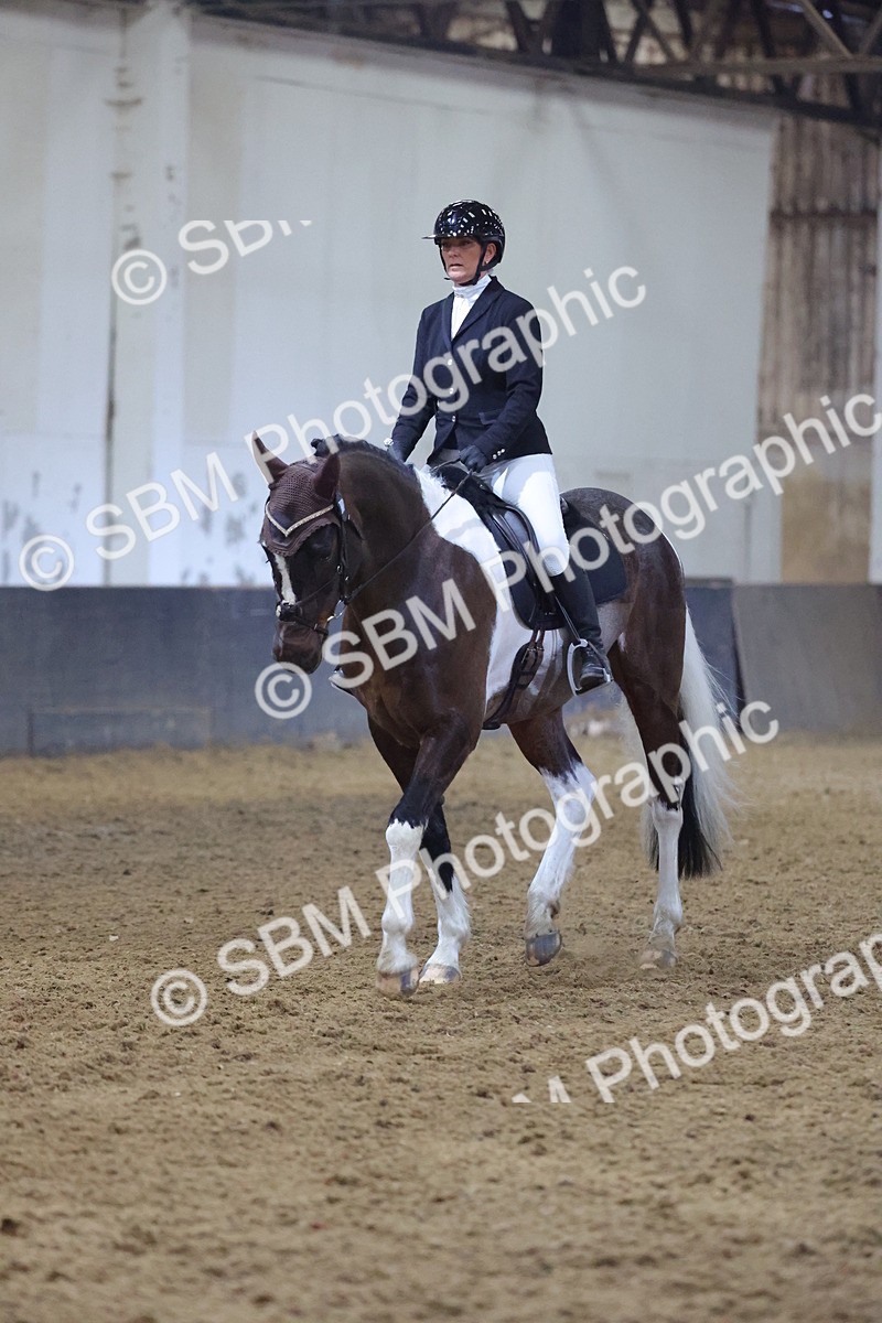 SBM_003027 - Class 9-10 - MQ U21 Open Novice 1