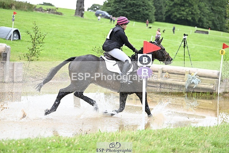 240803-105258-01740 - 110-Lizzie_Luxton-KILCARNA_BARNEY