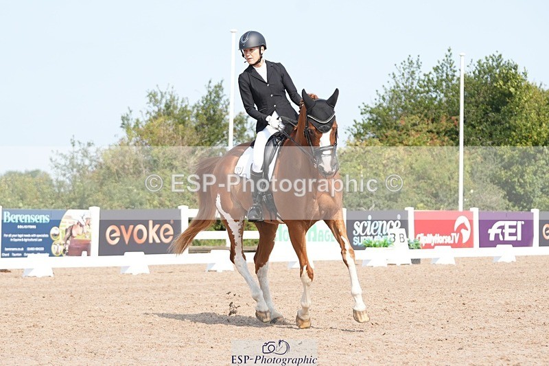 250817-103948-08124 - 150-Laima.DaviesRomero