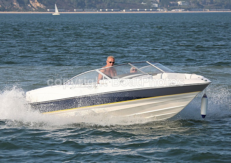 130905 KATIE REGAL 1800 WT7A4768 - Speedboats