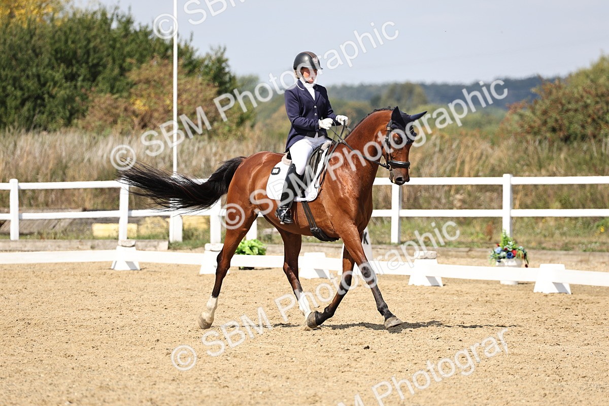 SBM_018669 - Class 16 - Novice 5 - 12.08-13.11