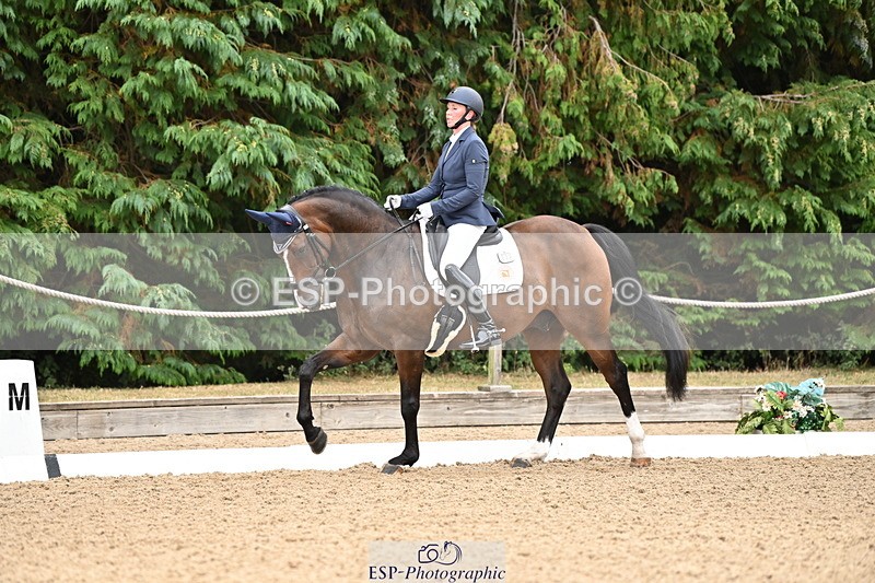 250808A-100945-00214 - 033-Tracey.Taylor-Gerben