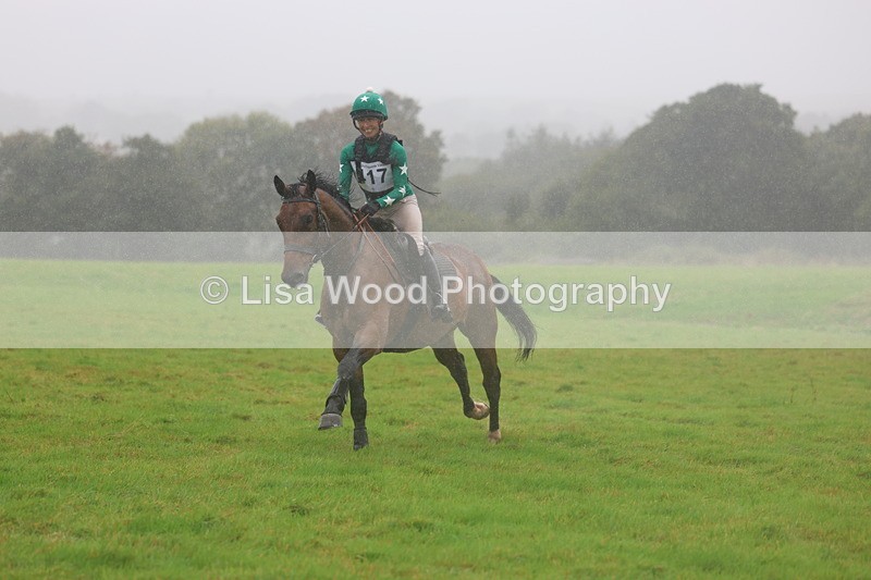 3E7A1878 - Class 4: 80cm: Box