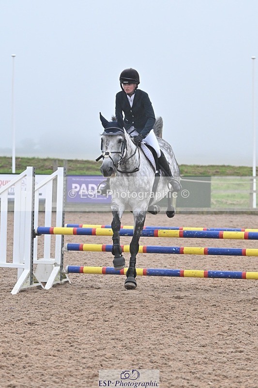 240813-191912-00885 - Classes 7 A&B 90cm