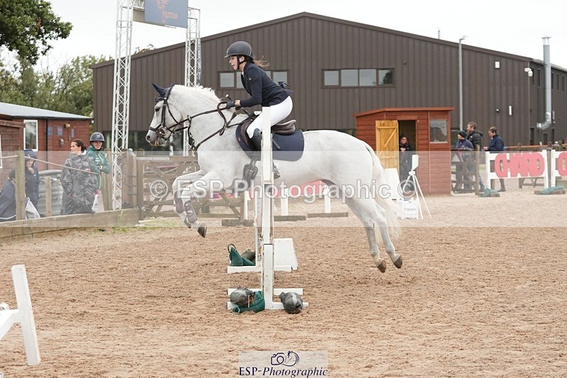 250920-155351-01520 - Cls 21 Pony Intro 80cm Derby