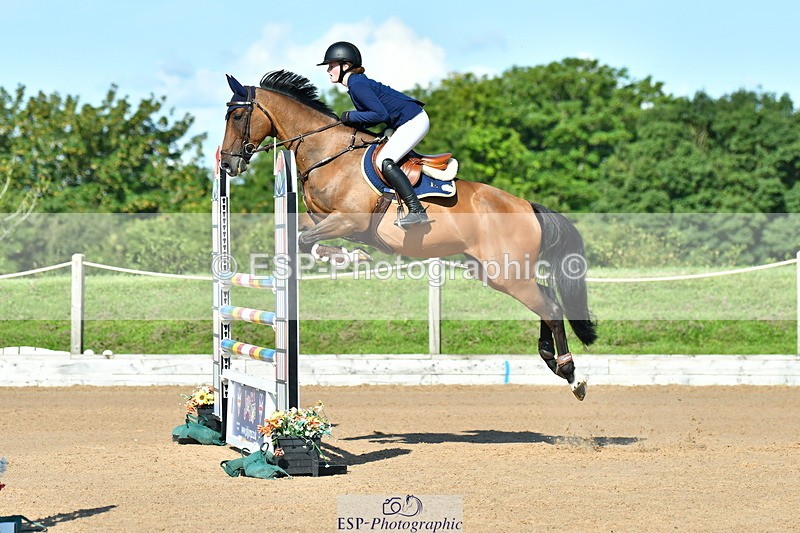 230720A-092201-01678 - Cls 1, 2 Star Small 1.30m