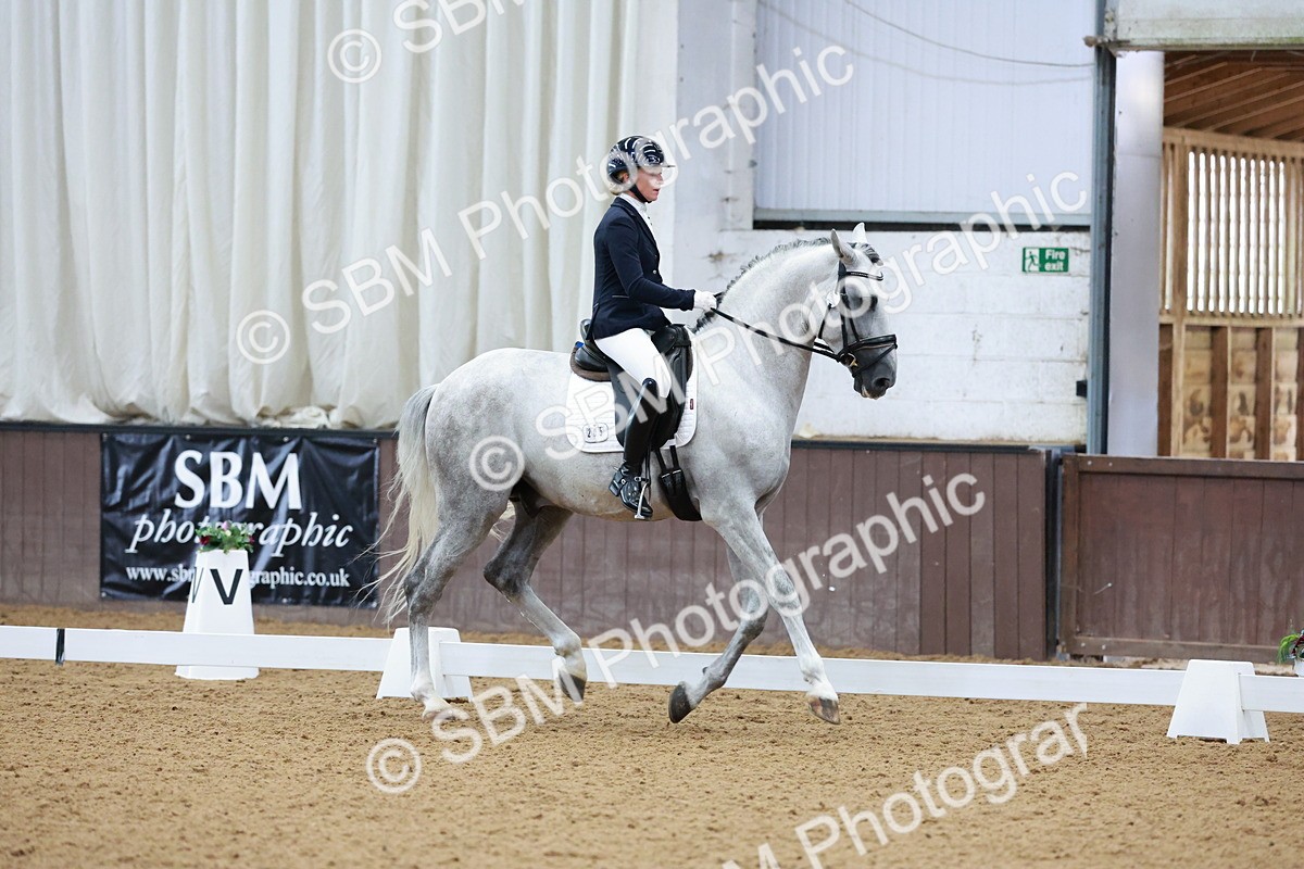 SBM_005575 - Class 3 - Medium 6 - 14.40-15.52