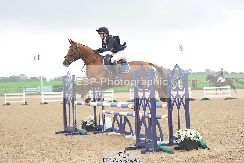 230924A-113454-04591 - 100 SJ 11.00 to 12.00