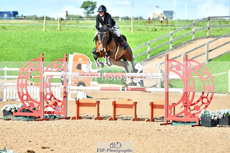 230729A-171235-07692 - Cls 18 National 1.30m