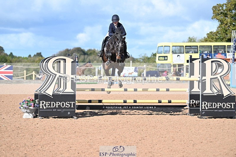 231014A-114150-04463 - Cls 18 Newcomers & 1.10m Open