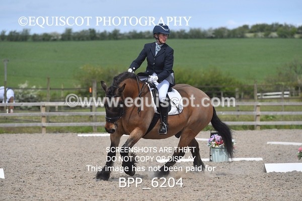 BPP_6204 - 26 F WALKER