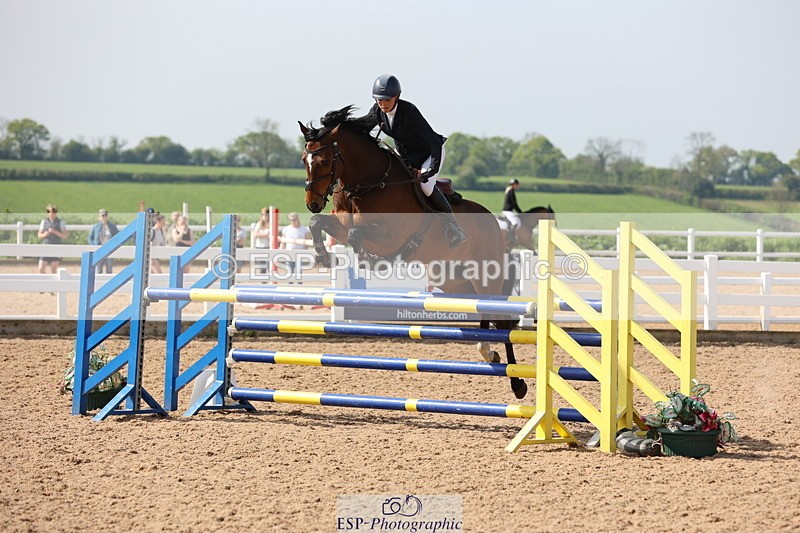 240510A-101435-05637 - Cls 14 Discovery and 1m Open