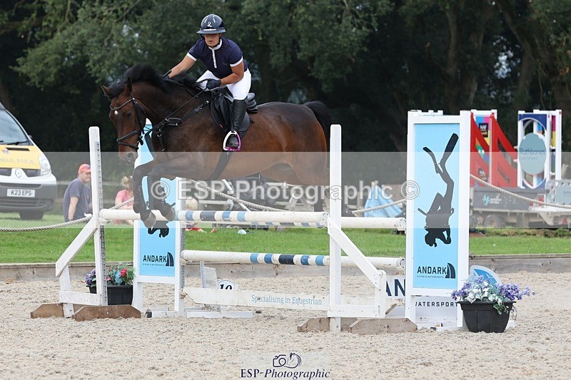 230908-160351-02734 - Cls 8 Snr 1.05m Open