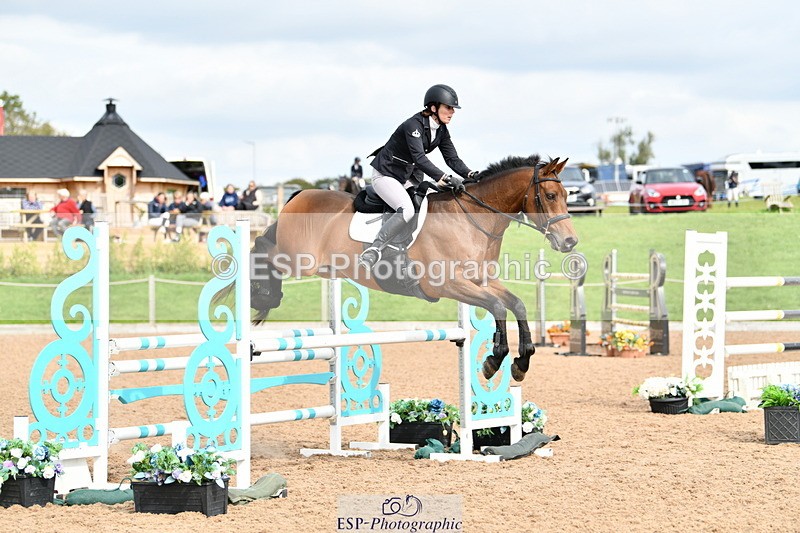 240915A-115913-09804 - Cls 27 Snr 1.05m & 1.10m GP