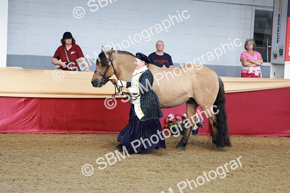 SBM_12050 - Class 103 - IH Costume