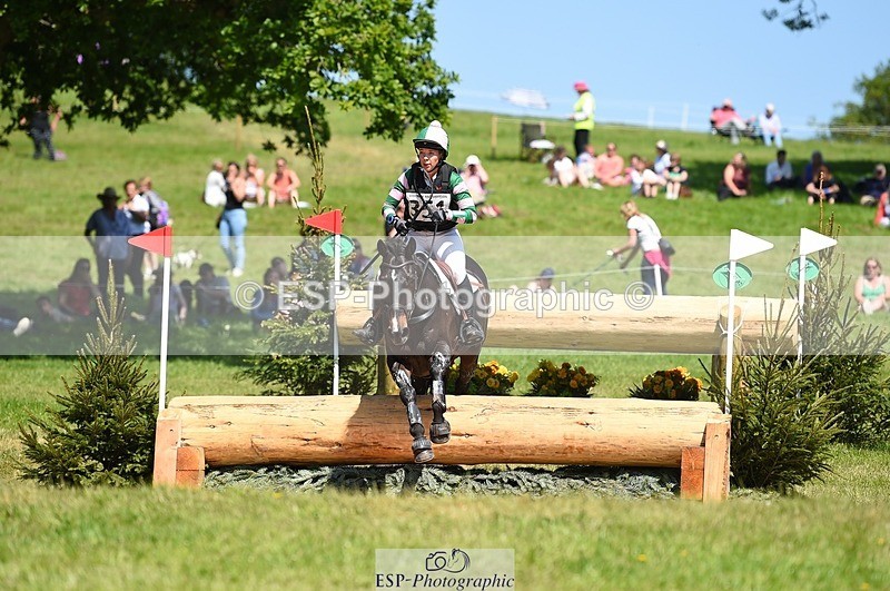 230527-143504-10134 - 351-TRINITY_CAVALIER-Henrietta_Horsley-gubbins-XC