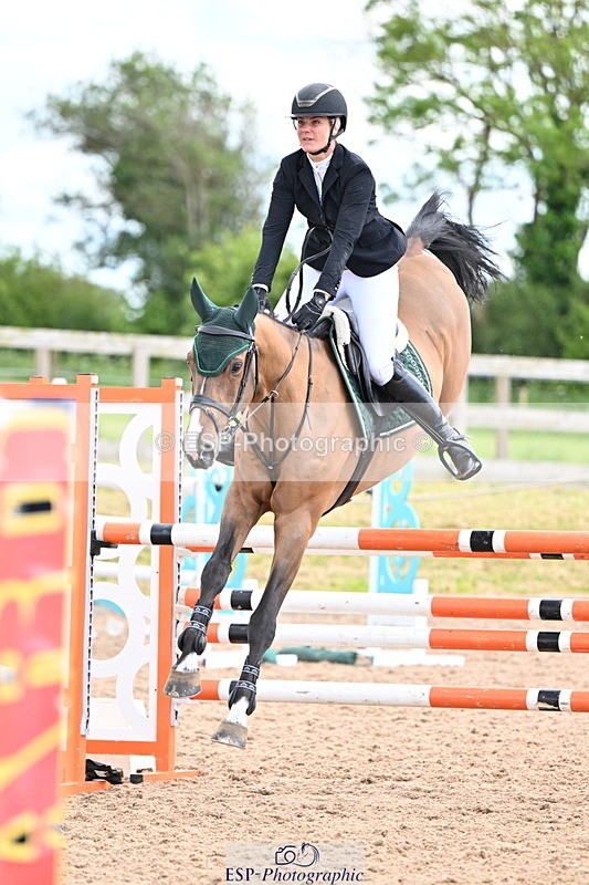 240608A-141931-02723 - Cls 5 Snr Foxhunter and 1.20m Open