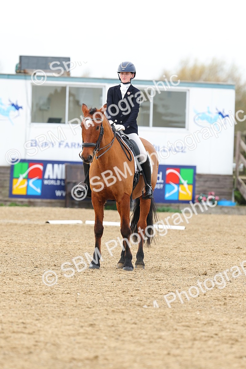 SBM_004011 - Class 9-8-11 - Elementary 1-Novice 4-Elementary 4