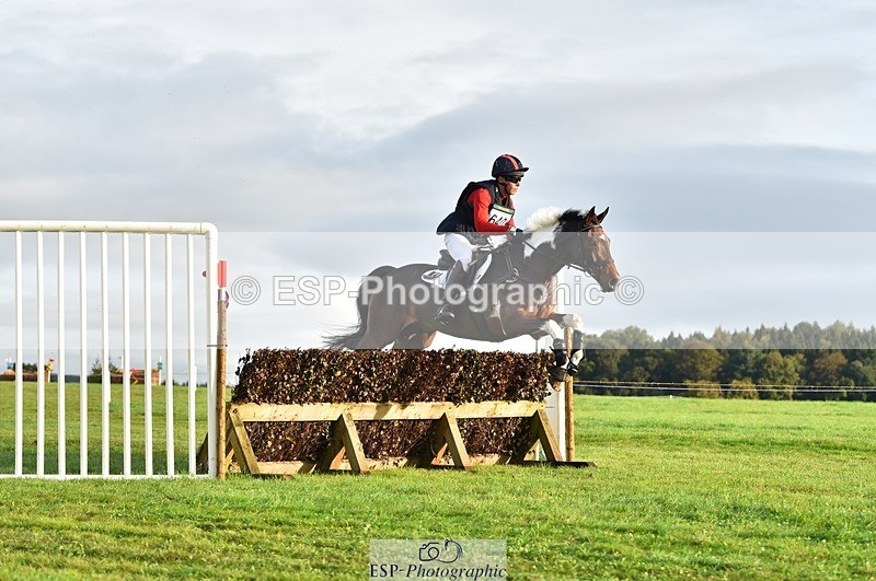 231021-085352-13444 - 640-UP.TO.MISCHIEF-Will.van.Ufford-SC+XC