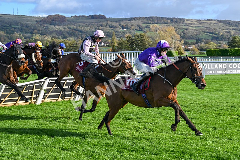 241025-Race 3-Leloopa-3201 - Race 3