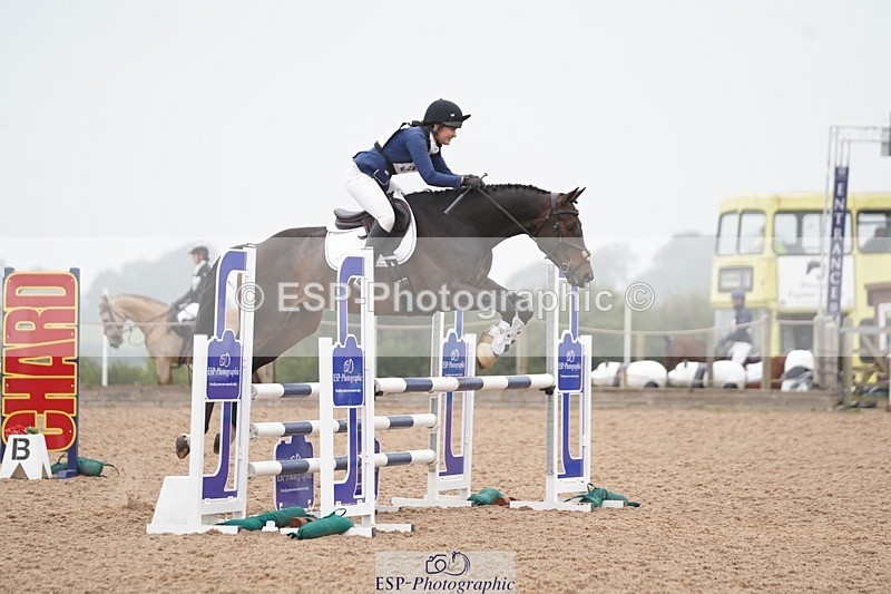 240901A-121134-06821 - 323-Bethany.Hull-CARRICK.DIAMOND.OLIVER