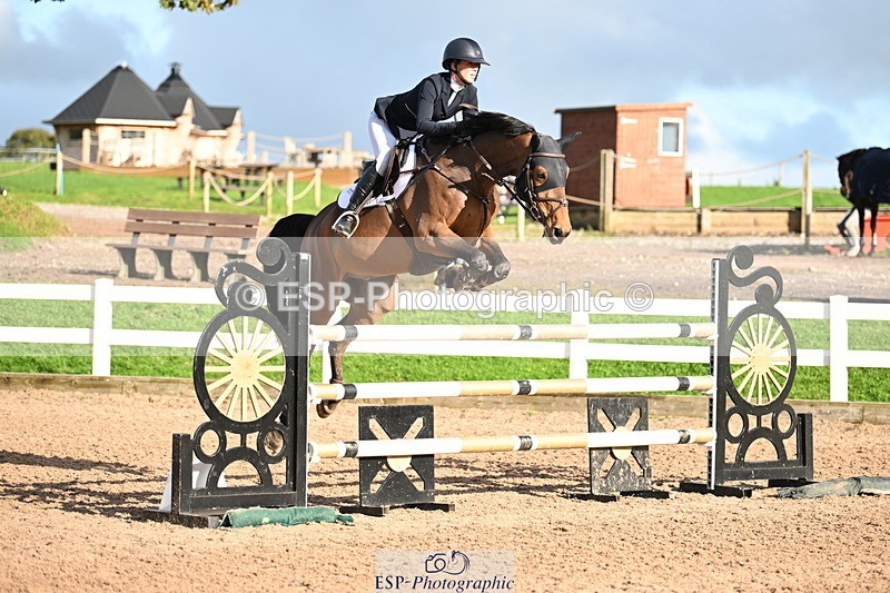 241023A-150952-01122 - Cls 5 Foxhunter and 1.20m Open