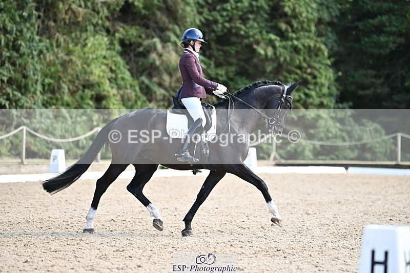 250808A-160309-01830 - 136-Lucy.AmyPromo.Vayden