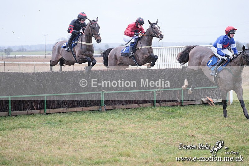 PtP 260125 40 - Cocklebarrow Point-to-Point racing with the Heythrop Hunt 26/01/25
