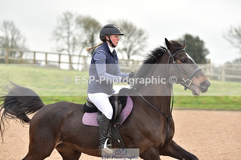 240331A-111132-00647 - 90cm First Round