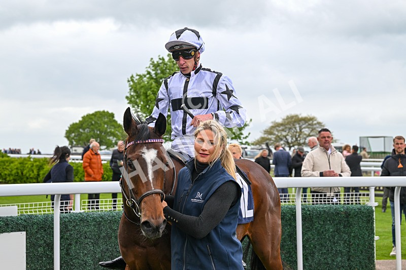 050525-Race 1-Saucy Jane-4127 - Race 1