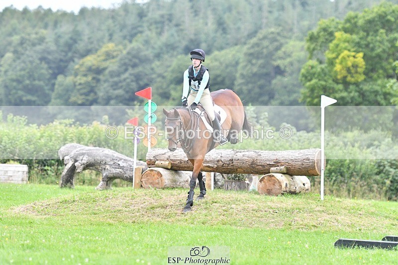 240803-125246-04328 - 119-Izzy_Baines-RIGHT_ON_QUE