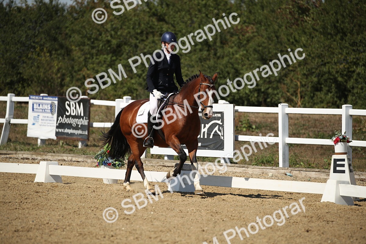 SBM_005781 - Class 11 - Novice 5 - 13.19-14.22