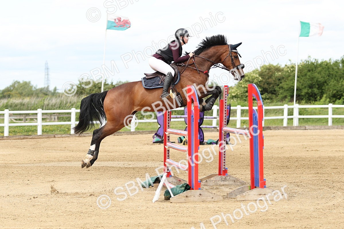 SBM_000926 - Class 4 - Senior Newcomers - 1.10m