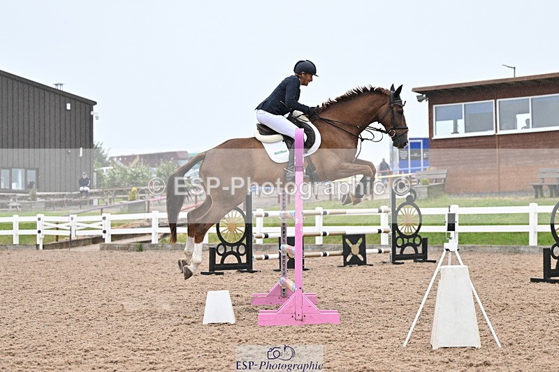 240703A-132722-00486 - Cls 05 Snr Fox & 1.20 Open