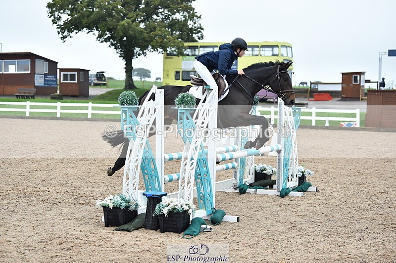 231013A-093700-00815 - Cls 6 British Novice & 90cm Open