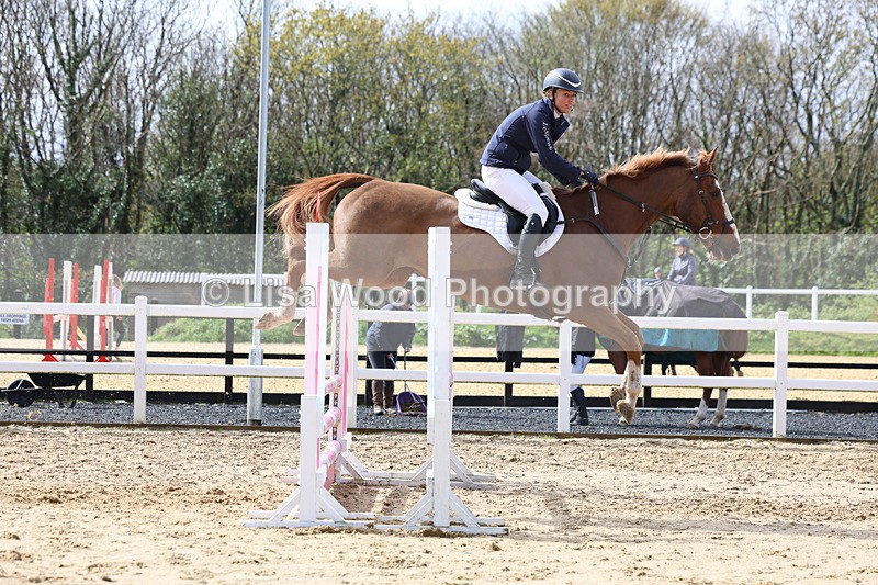 3E7A0842 - Class 4: Senior British Novice/90cm open