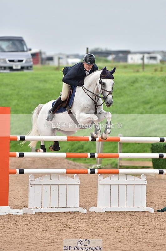 230810A-163232-01548 - Cls 12 1.40m Open