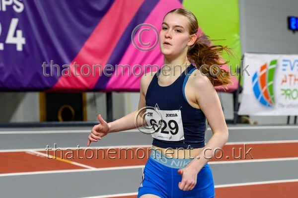 SenInd26-917733 - Track Female Set One