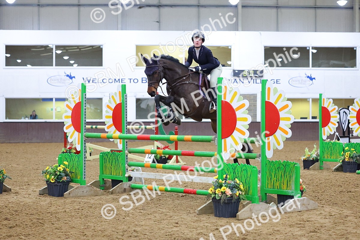 1I0A4869 - Class 9 - Senior Newcomers/ 1.10m Open